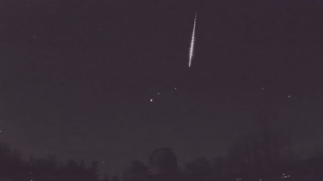 AMS52 meteor