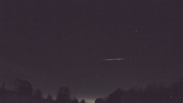 AMS52 meteor
