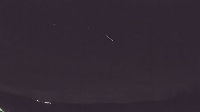 AMS52 meteor