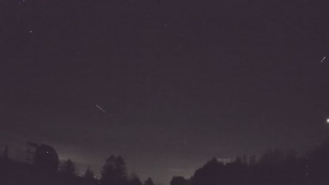 AMS52 meteor