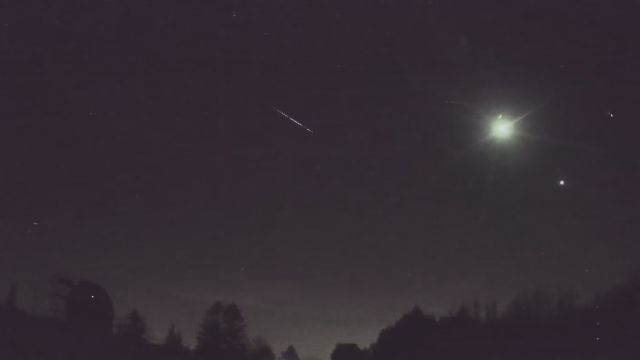 AMS52 meteor