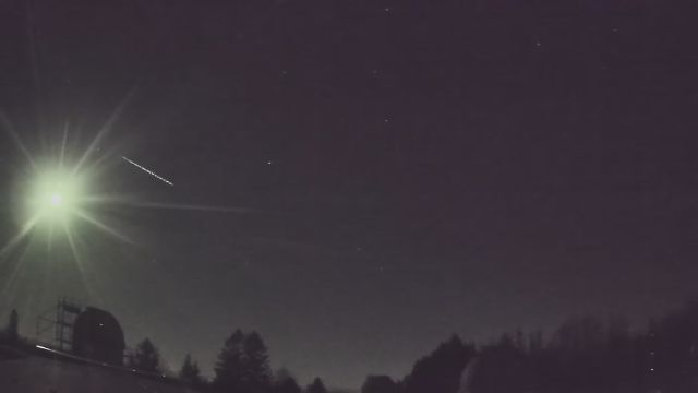 AMS52 meteor