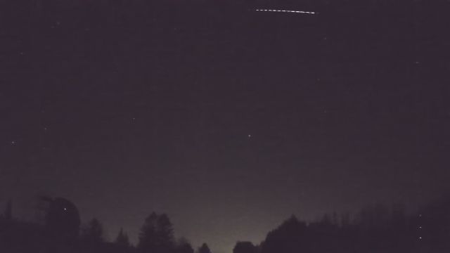 AMS52 meteor
