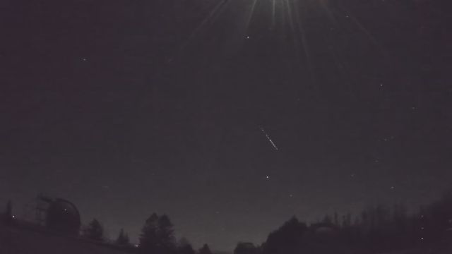 AMS52 meteor