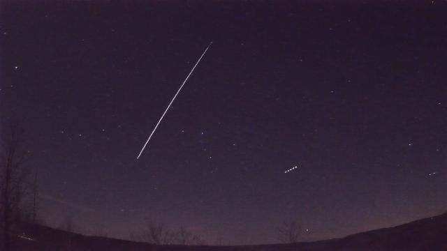 AMS52 meteor