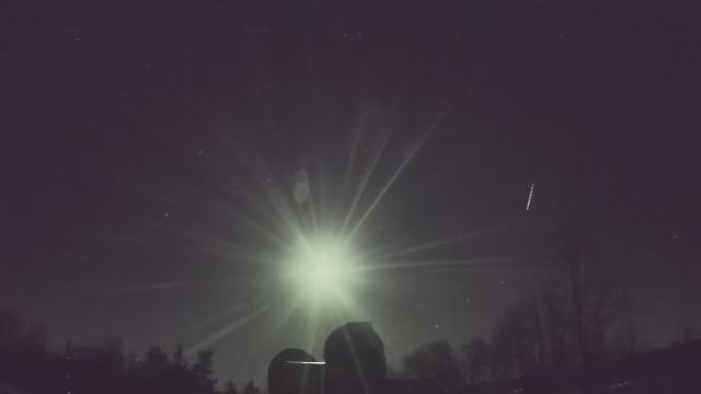 AMS52 meteor
