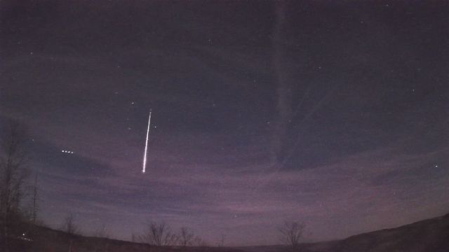 AMS52 meteor