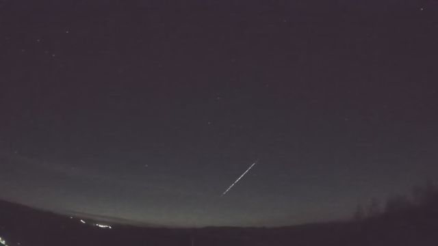 AMS52 meteor