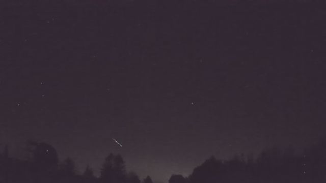 AMS52 meteor
