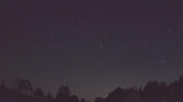 AMS52 meteor