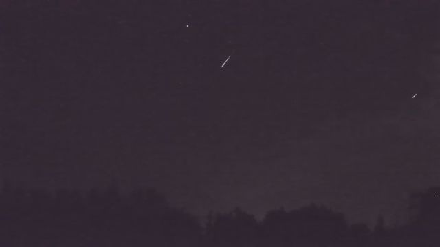 AMS52 meteor