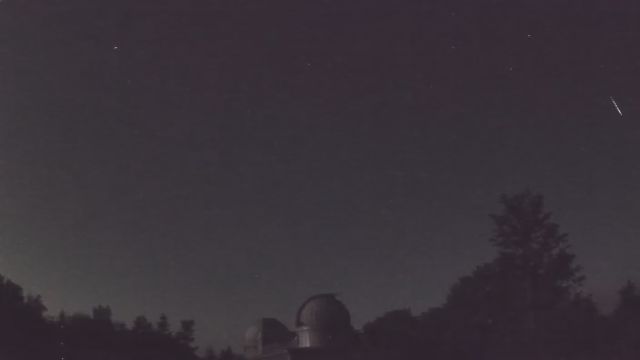 AMS52 meteor