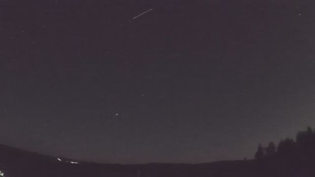 AMS52 meteor