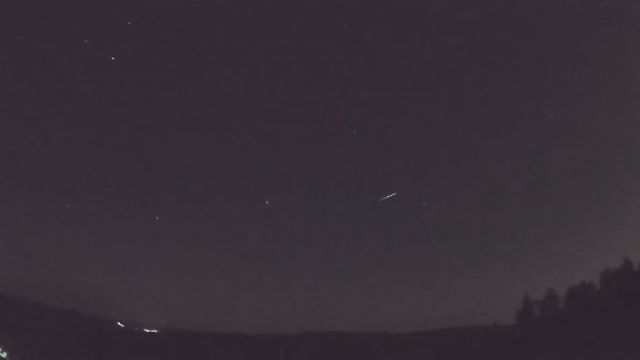 AMS52 meteor