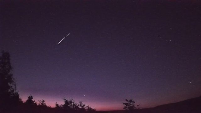 AMS52 meteor