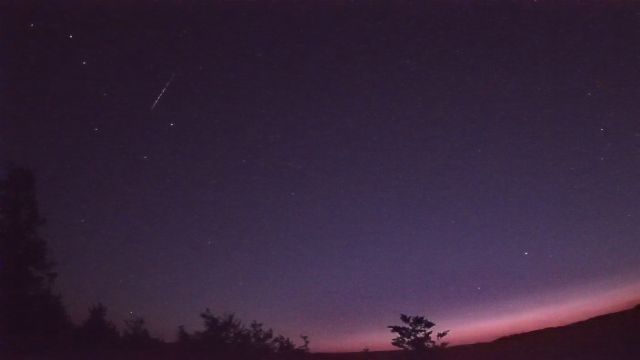 AMS52 meteor