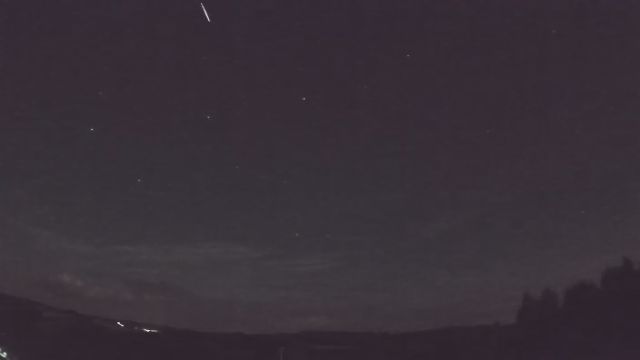 AMS52 meteor