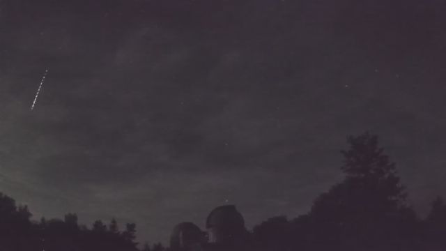 AMS52 meteor