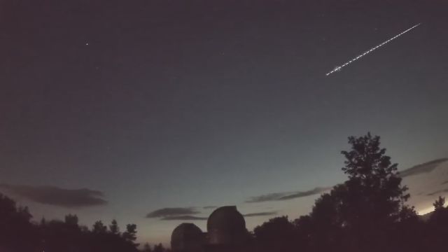 AMS52 meteor