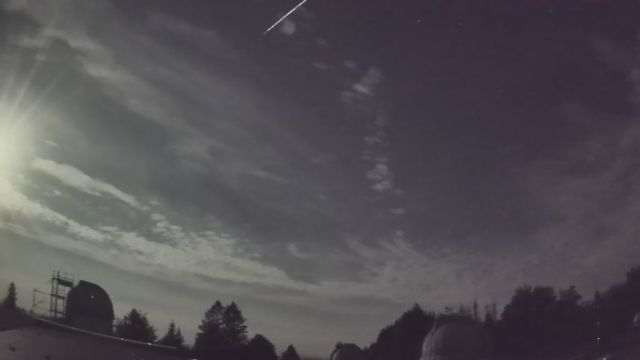 AMS52 meteor