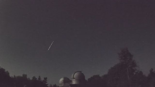 AMS52 meteor