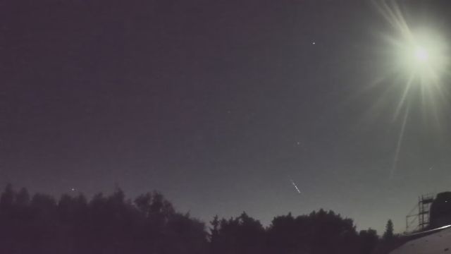 AMS52 meteor