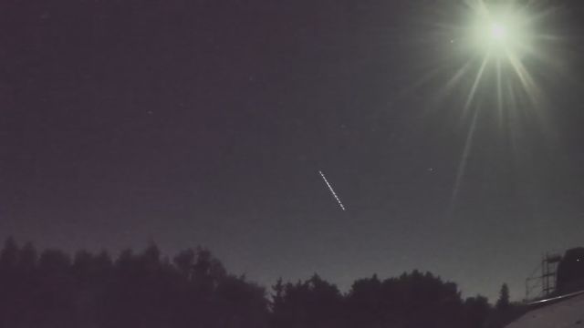 AMS52 meteor