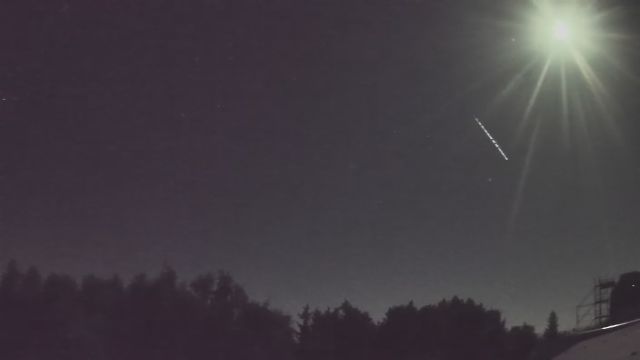 AMS52 meteor