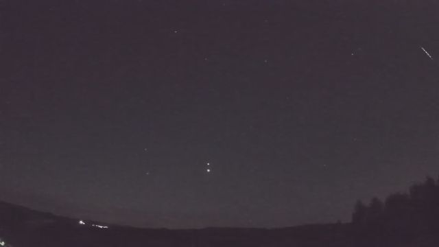 AMS52 meteor