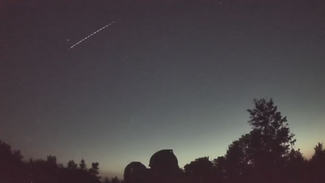 AMS52 meteor