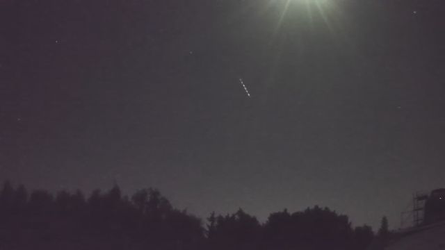 AMS52 meteor