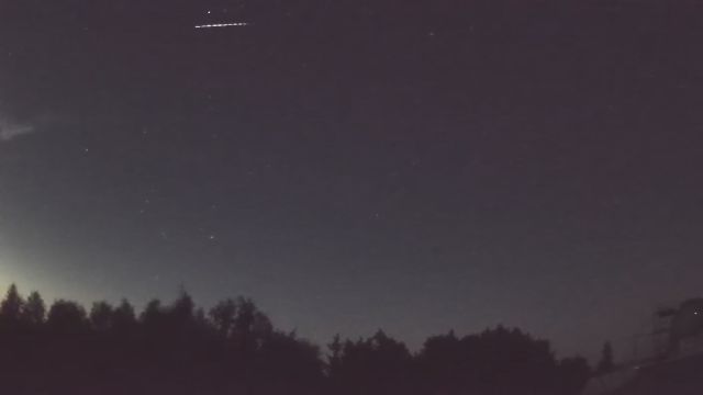 AMS52 meteor