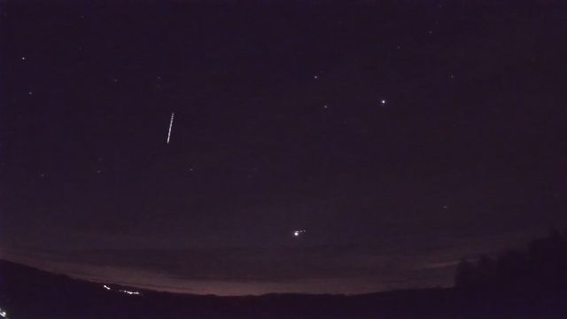 AMS52 meteor
