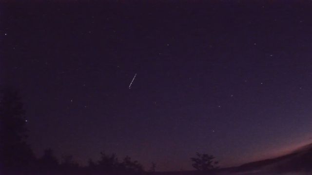 AMS52 meteor