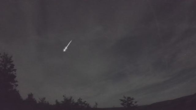 AMS52 meteor