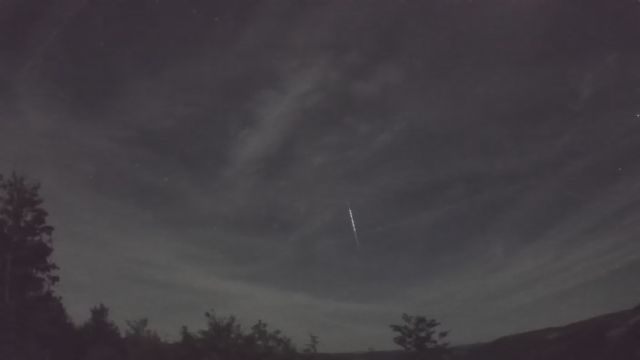 AMS52 meteor