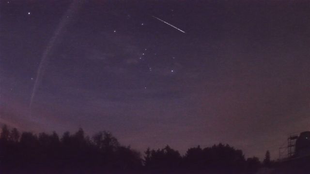 AMS52 meteor