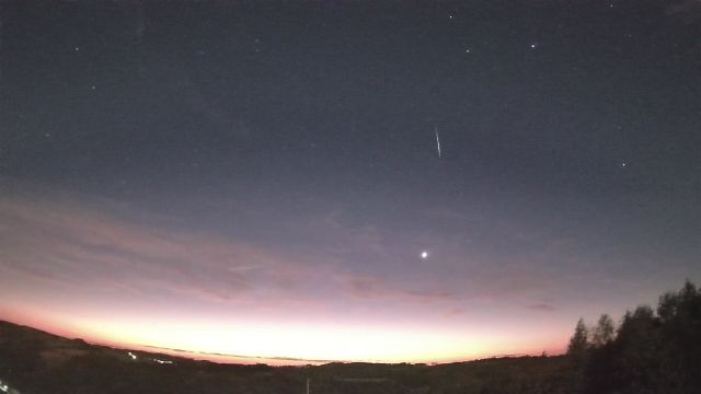 AMS52 meteor