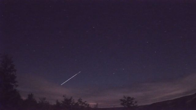 AMS52 meteor