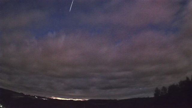 AMS52 meteor