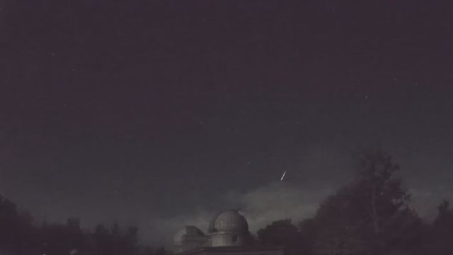 AMS52 meteor