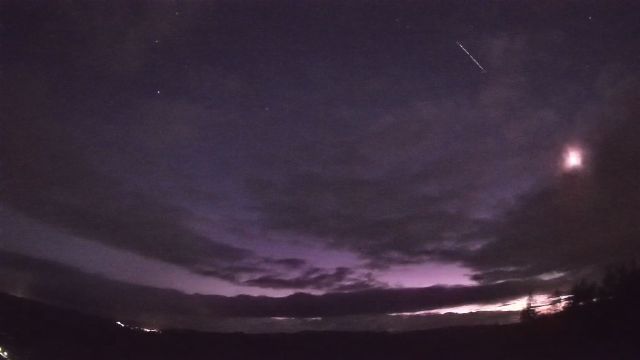 AMS52 meteor