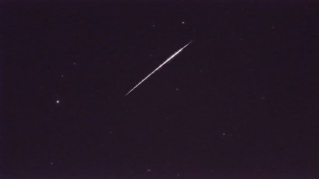 AMS52 meteor