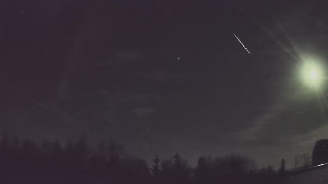 AMS52 meteor