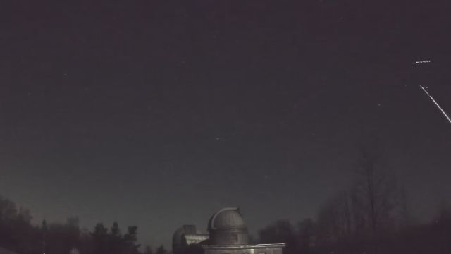 AMS52 meteor