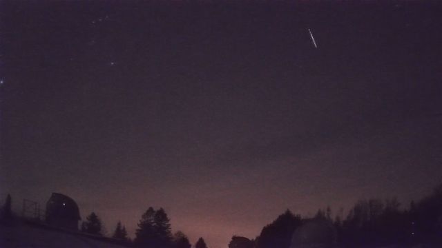 AMS52 meteor