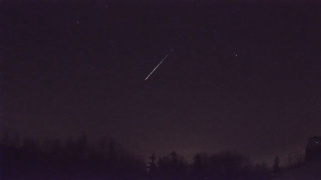 AMS52 meteor