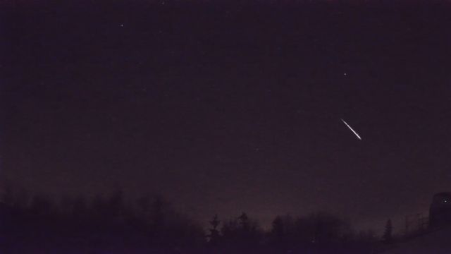 AMS52 meteor