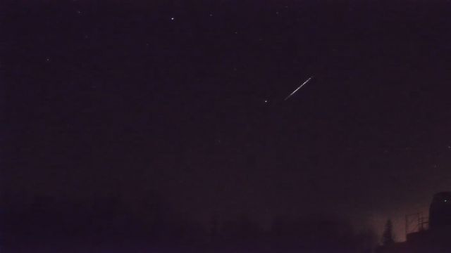 AMS52 meteor