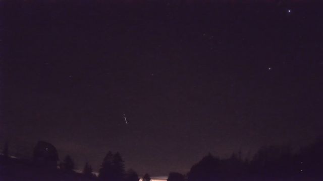 AMS52 meteor